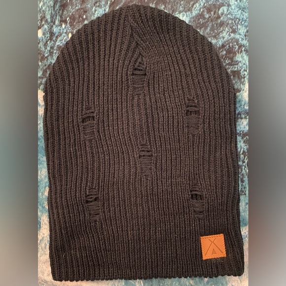 Navy Blue Beanie - Picture 1 of 3